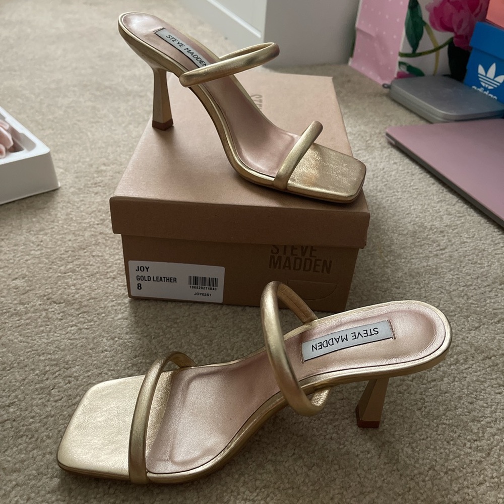 Steve Madden Joy Gold Leather Heels